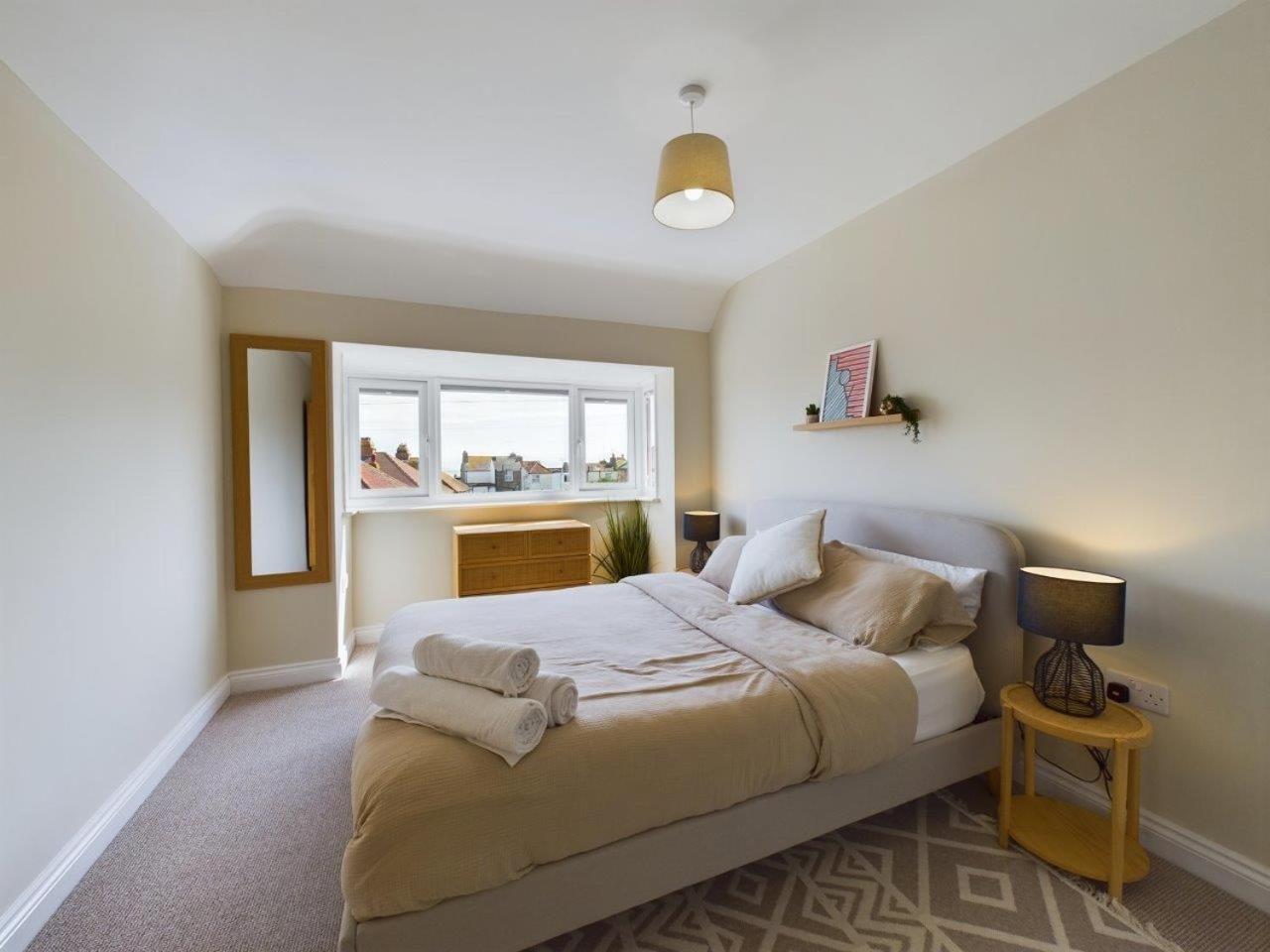 Stones Throw - Stunning House, Mins From Beach And Dogs Welcome Broadstairs Exterior photo