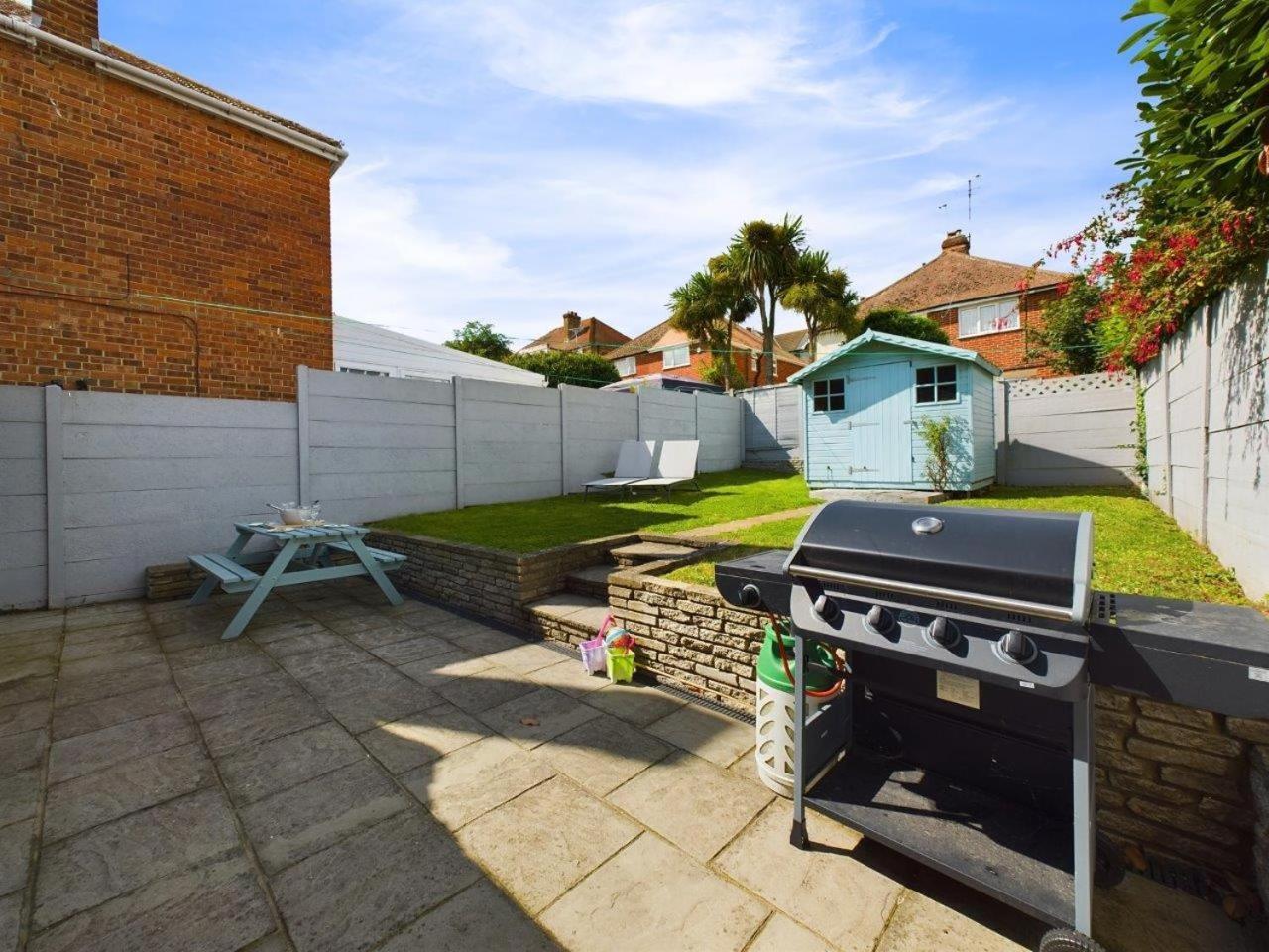 Stones Throw - Stunning House, Mins From Beach And Dogs Welcome Broadstairs Exterior photo